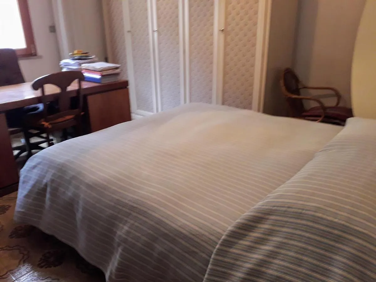 Hotel Sicilia Vacanze Long Beach Mondello Palermo 2*,  Italia