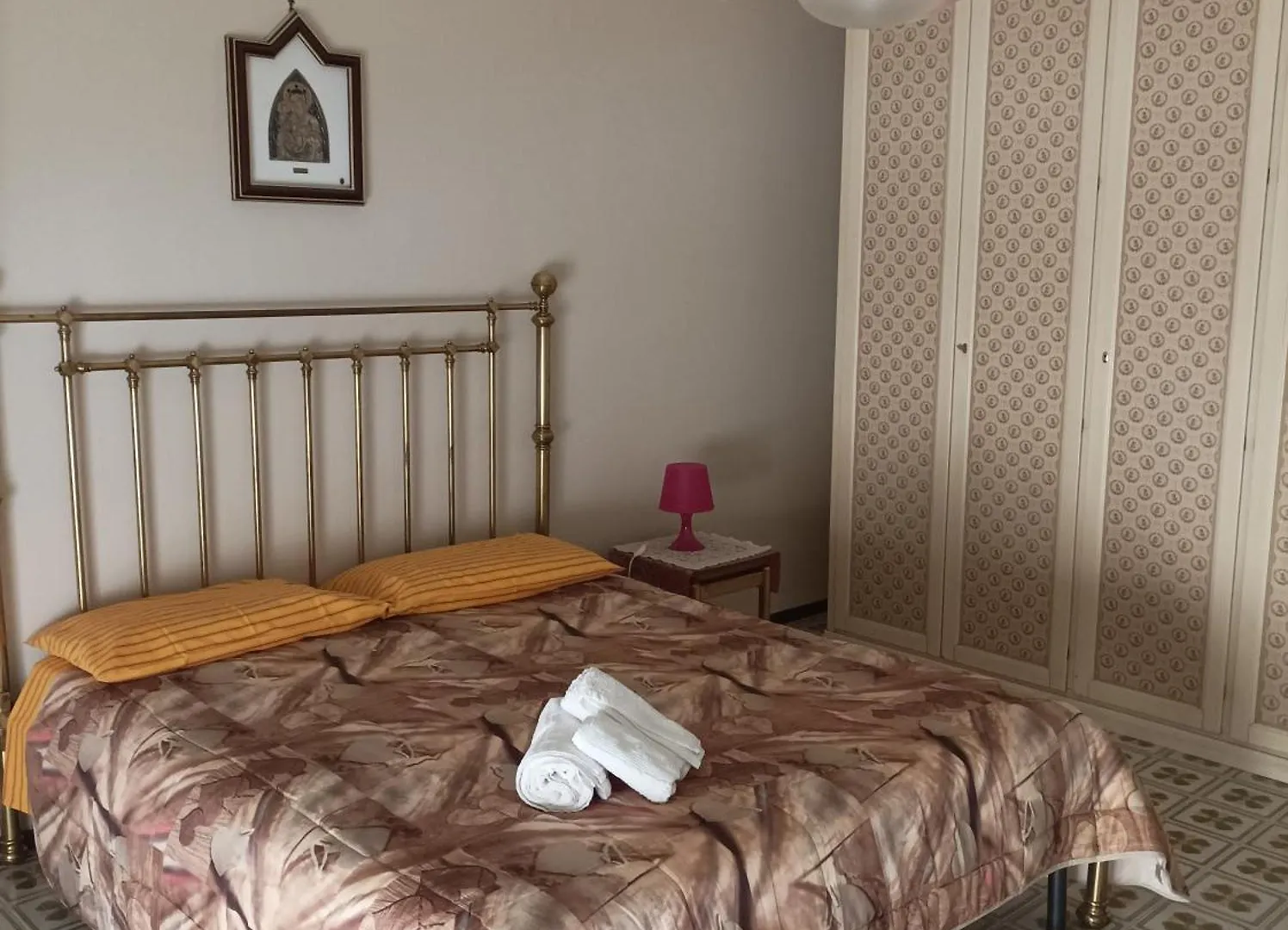 ** Pensión Hotel Sicilia Vacanze Long Beach Mondello Palermo Italia